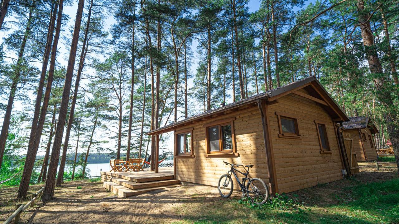 Sloneczny Domek Borsk Nr 2 I 15 - Nad Samym Jeziorem W Pierwszej Linii Kültér fotó